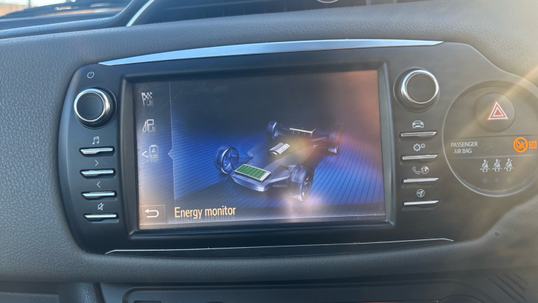 Toyota Yaris 1.5 Hybrid Icon 5dr CVT Hybrid Hatchback